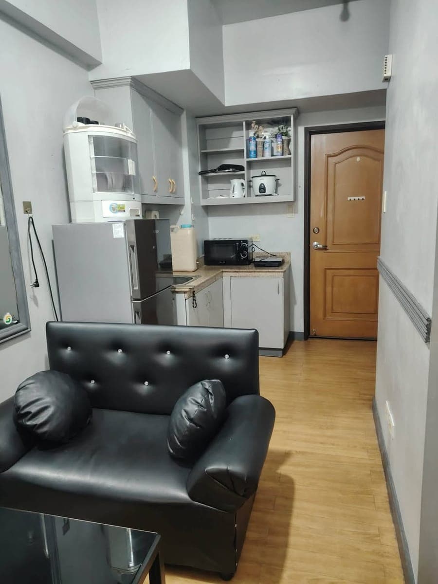 Condo for Rent : Fully Furnished - photo 3