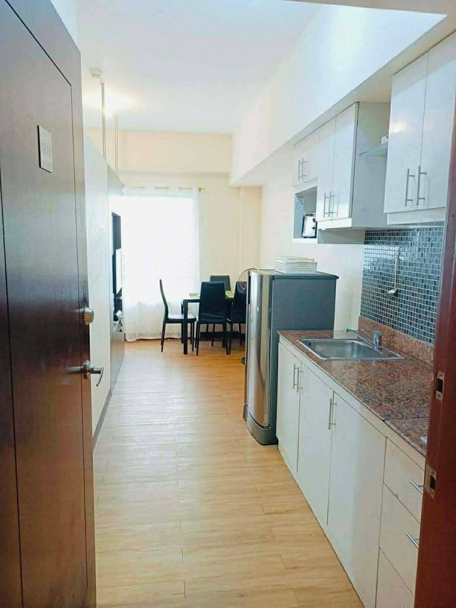 CONDO FOR RENT - photo 5