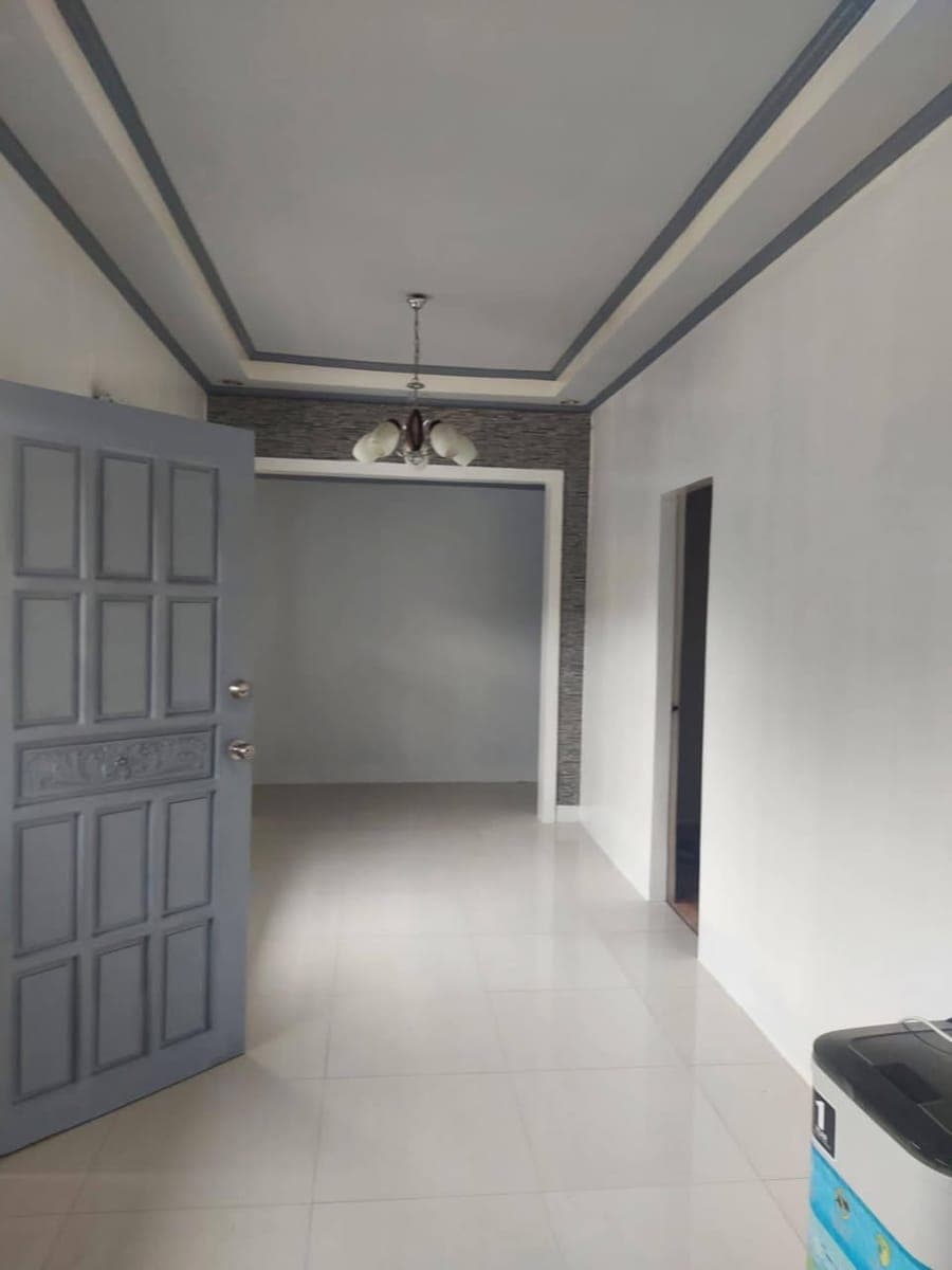 BUNGALOW FOR RENT (Available on June 2) - photo 1