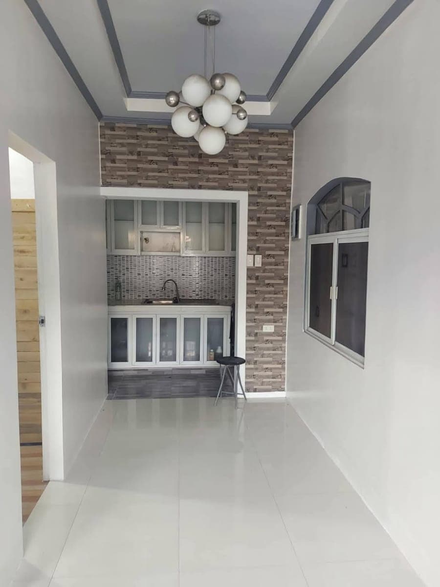 BUNGALOW FOR RENT (Available on June 2) - photo 2