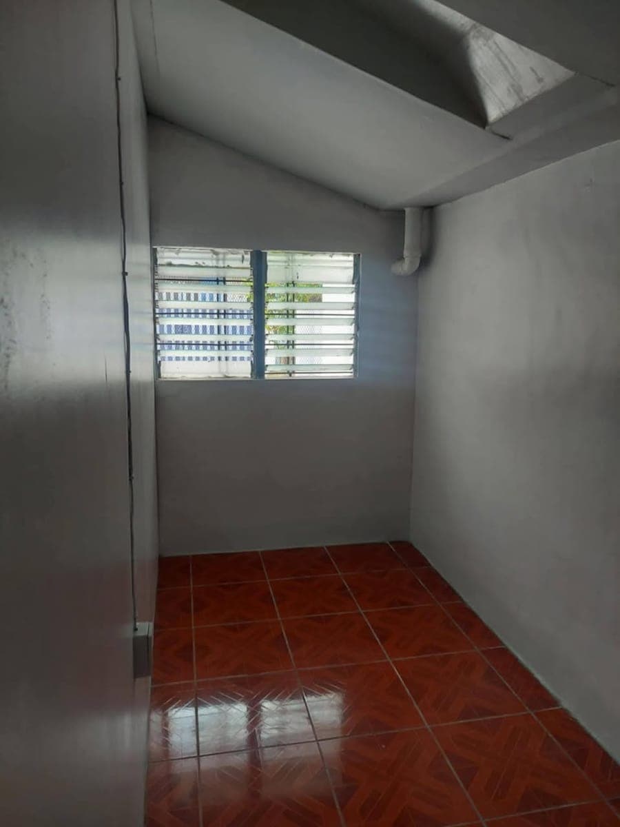 BUNGALOW FOR RENT (Available on June 2) - photo 3