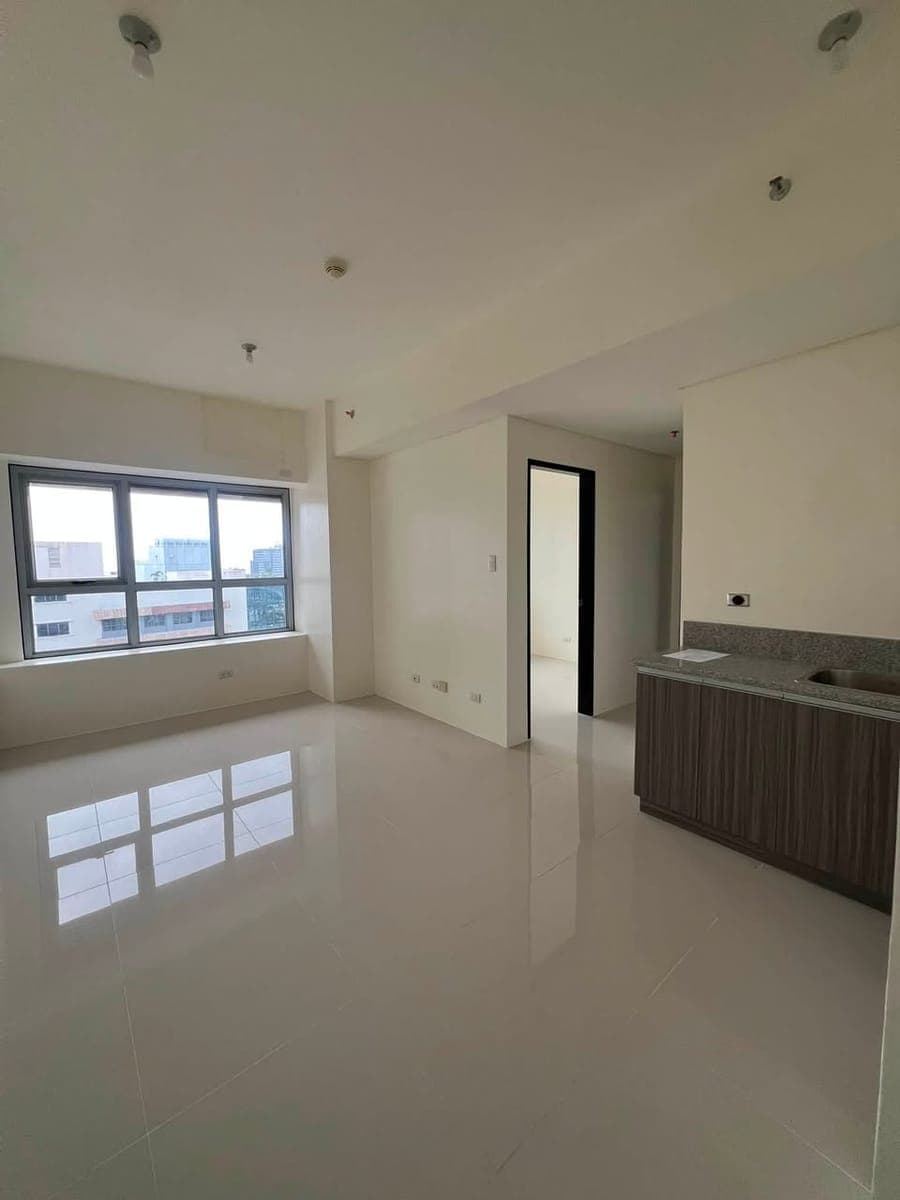 FOR LEASE UNIT ‼️ - photo 1