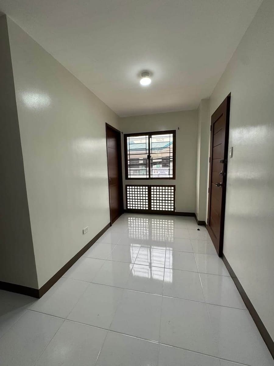 ‼️FOR RENT : NEWLY BUILT CONDO STYLE APARTMENT‼️ - photo 5