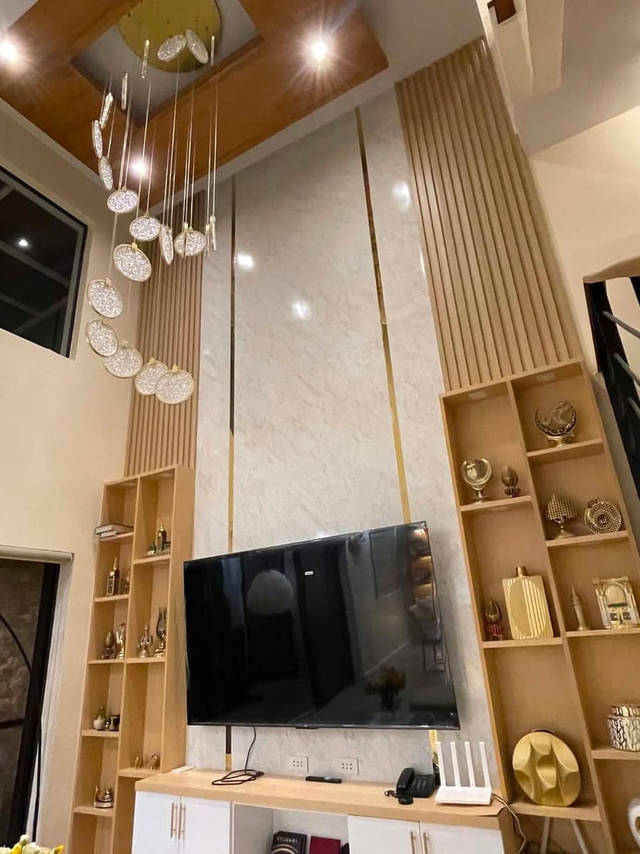 Townhouse for Sale/Lease in Residencia Alabang Townhouses, Don Manolo St., Alabang. Muntinlupa City - photo 2
