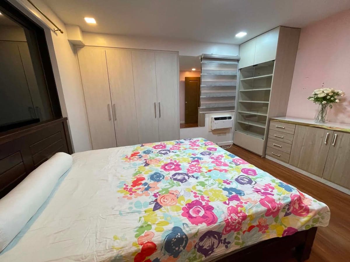 Townhouse for Sale/Lease in Residencia Alabang Townhouses, Don Manolo St., Alabang. Muntinlupa City - photo 4