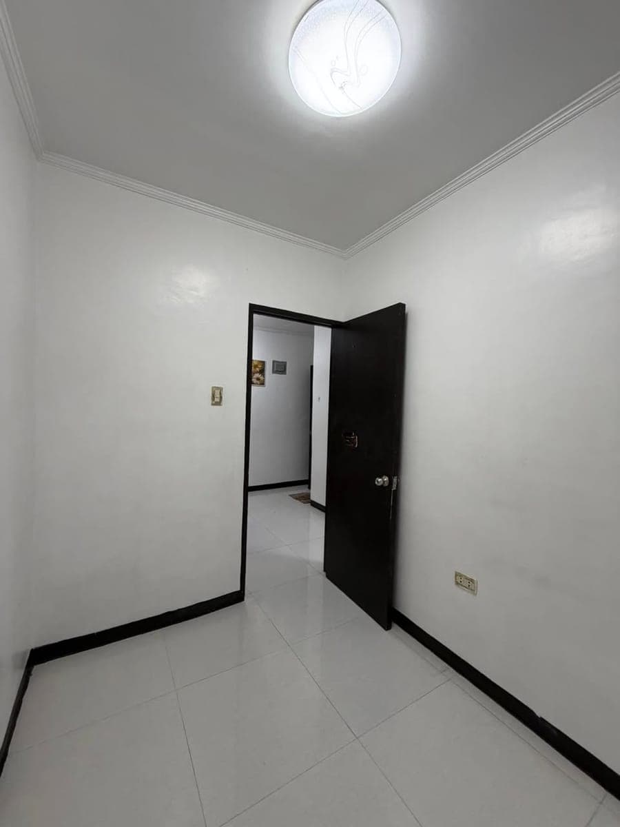 Apartment for rent  1 BED ROOM - photo 2