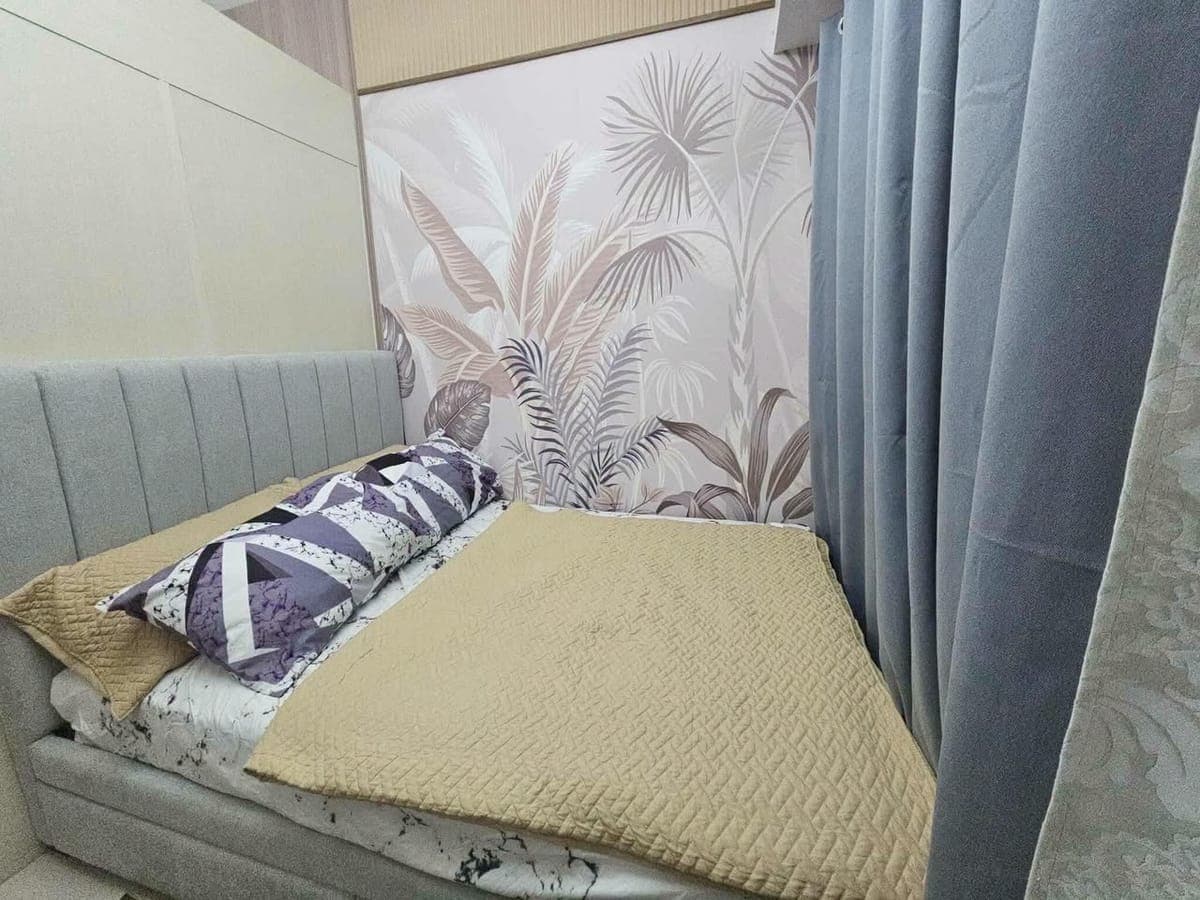 ✅️LASPIÑAS SOUTH RESIDNCES FOR RENT / LEASSE 1BEDROOM WITH BALCONY FULLYFURNISHED FACING MALL 23SQM... - photo 1