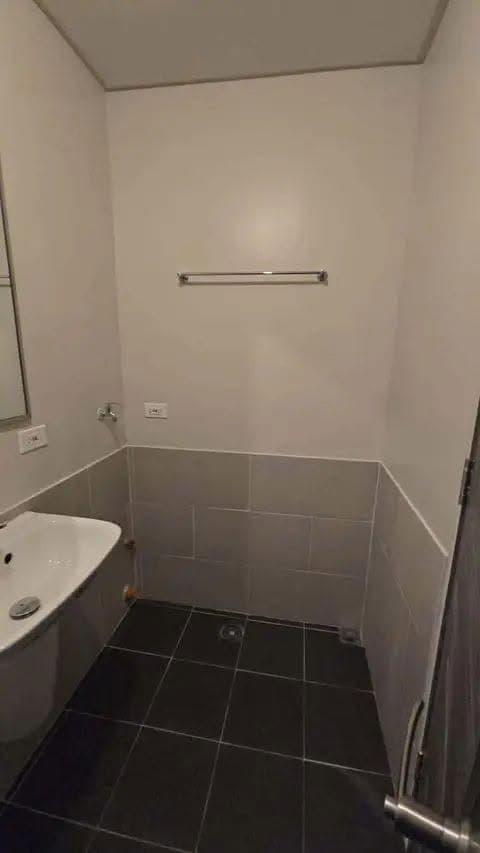 𝐅𝐎𝐑 𝐑𝐄𝐍𝐓: Bare Studio Unit at RLC Cirrus Residences, Bridgetowne, Pasig City - photo 1