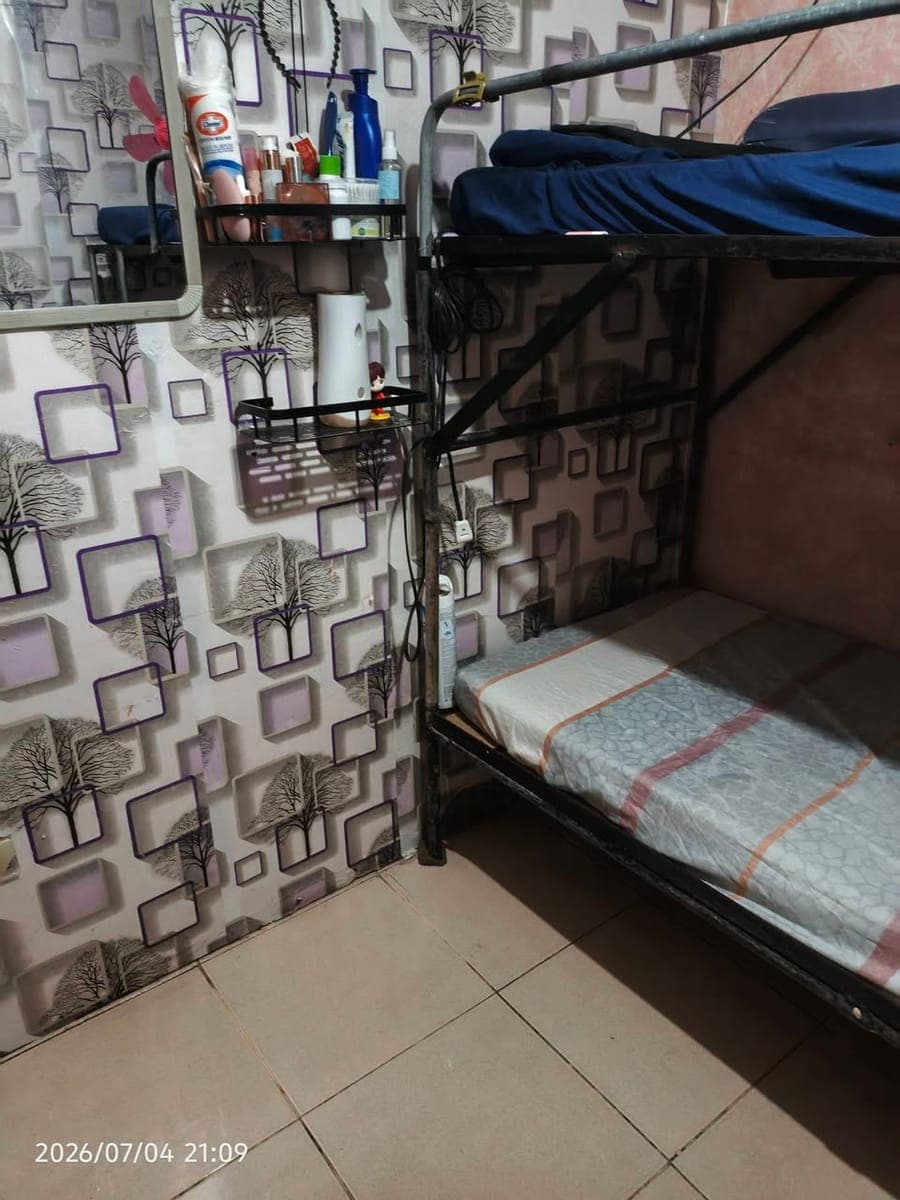 Bed space babae lng po lower Deck ang available walking distance lng northgate filinvest alabang pm ❤️ - photo 2