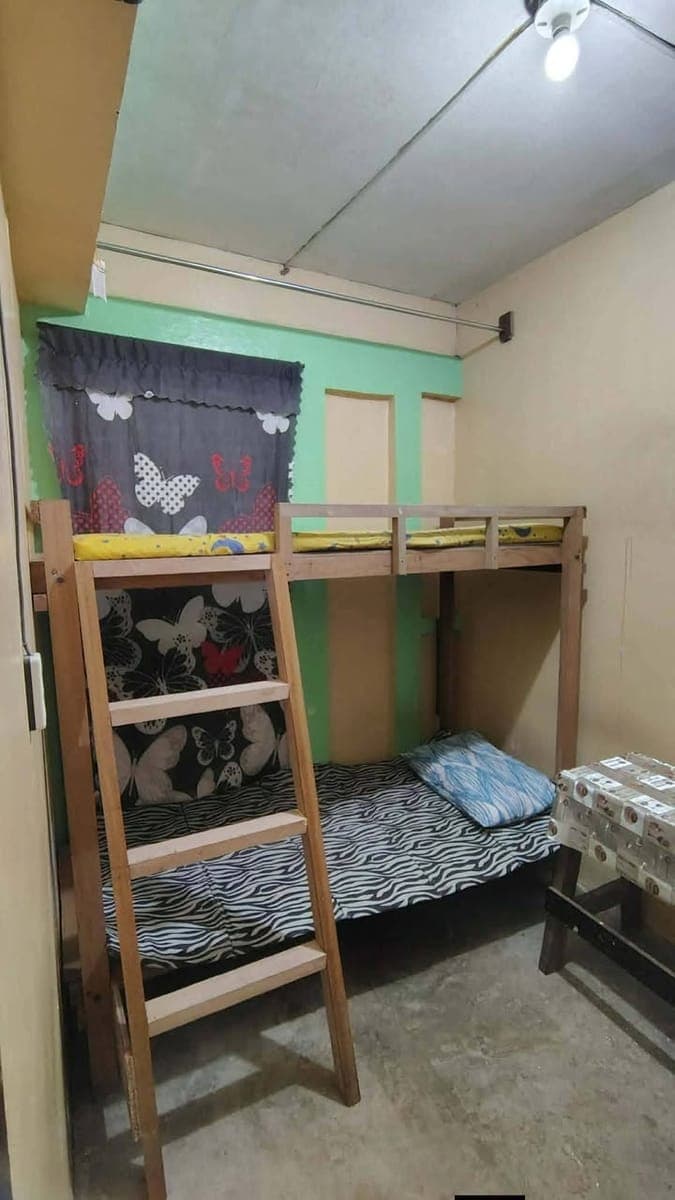 Room for rent with bunk bed.. - photo 1