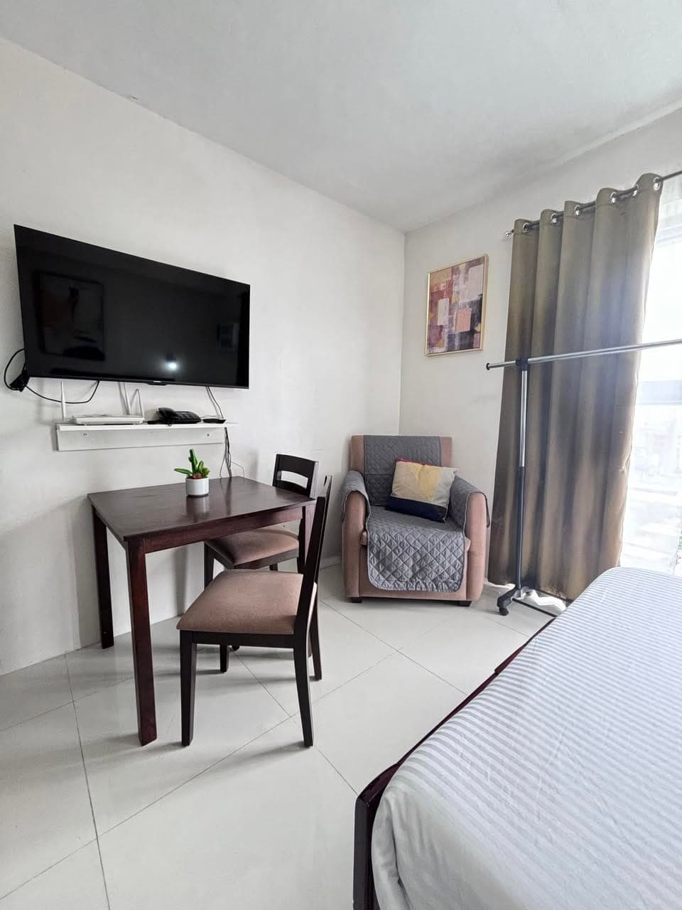 Fully Furnished Studio for RENT Bamboo Bay Residences, Hernan Cortes, Mandaue City - photo 4