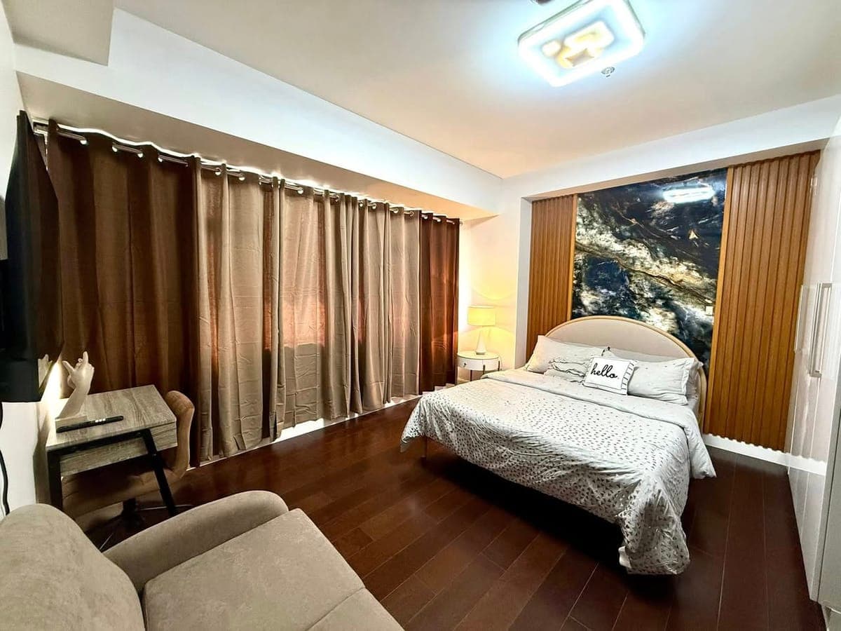 🏙️✨ Modern & Cozy 1BR for RENT in Alcoves, Cebu Business Park, Cebu City ✨🏙️ - photo 1