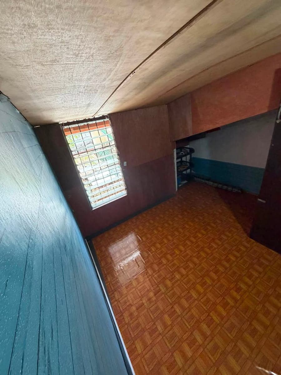 ‼️ATTIC ROOM AVAILABLE ‼️ - photo 2