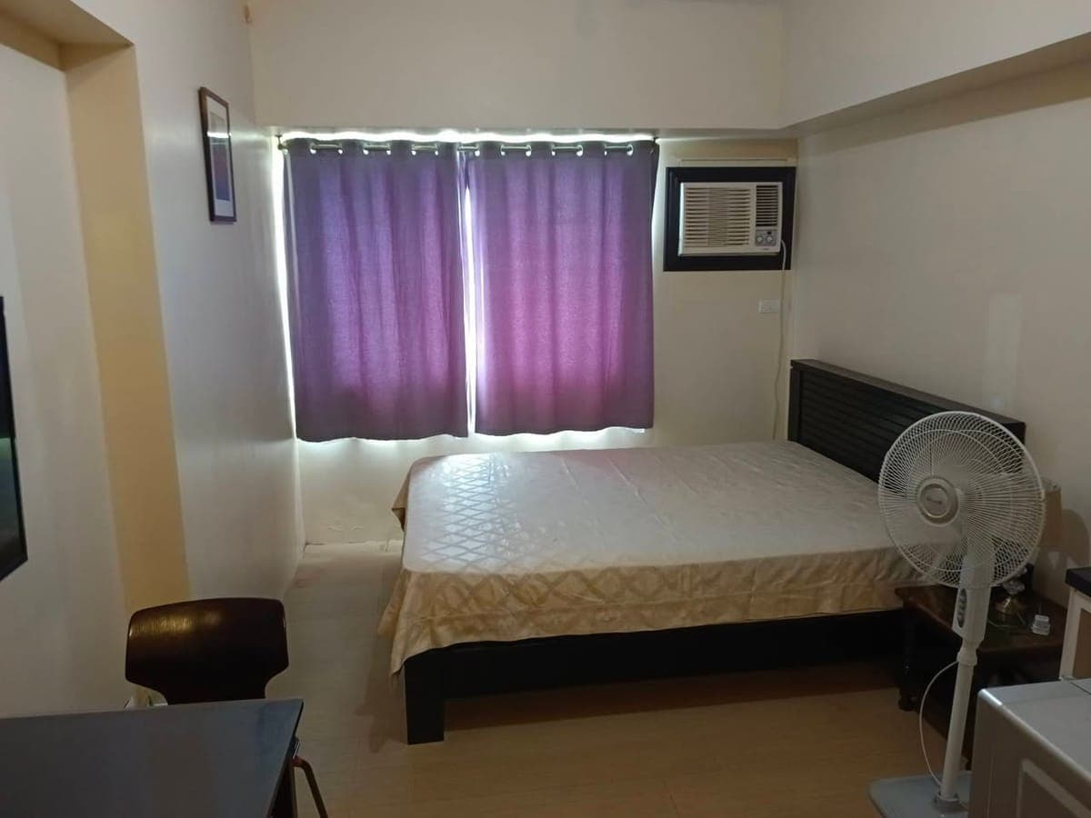 For Rent- Furnished Studio Condo in Alabang. - photo 2