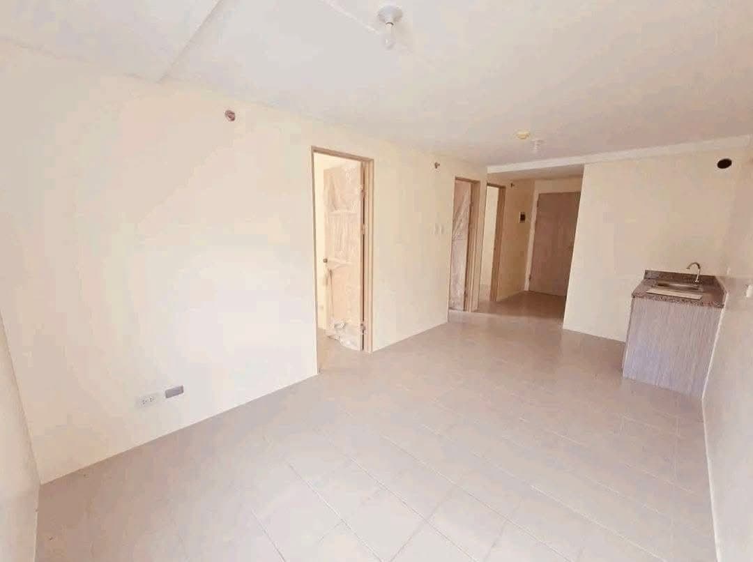 3BEDROOM FOR RENT BARE UNIT - photo 1