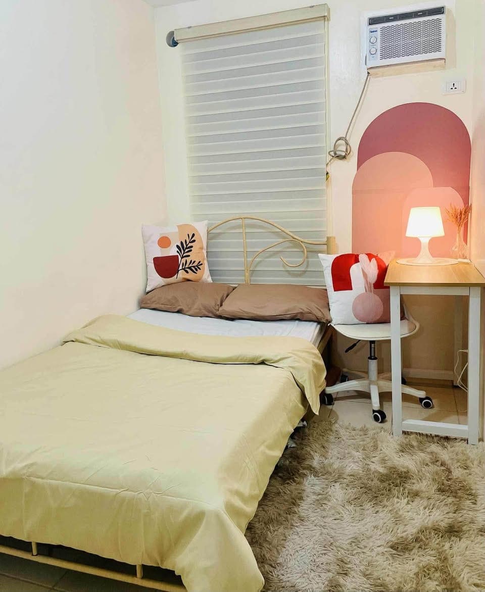 FOR RENT:CONDO SHARING SOLO ROOM PREFER SOLO FEMALE - photo 1