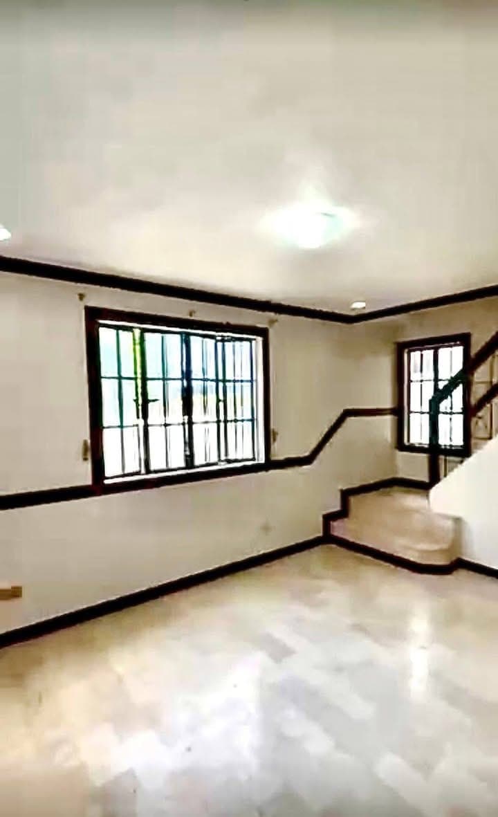 🏠Townhouse For Rent - photo 1