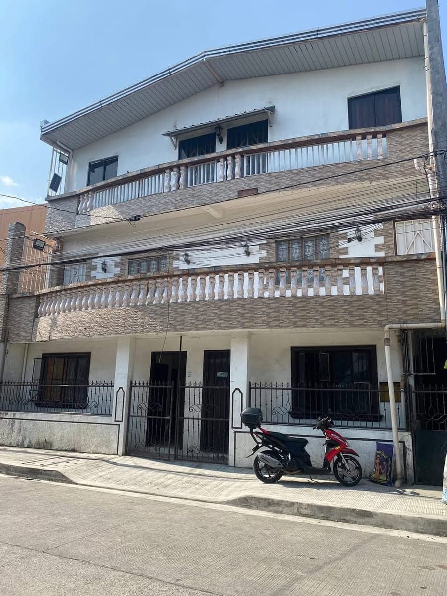 Apartment for Rent - photo 1