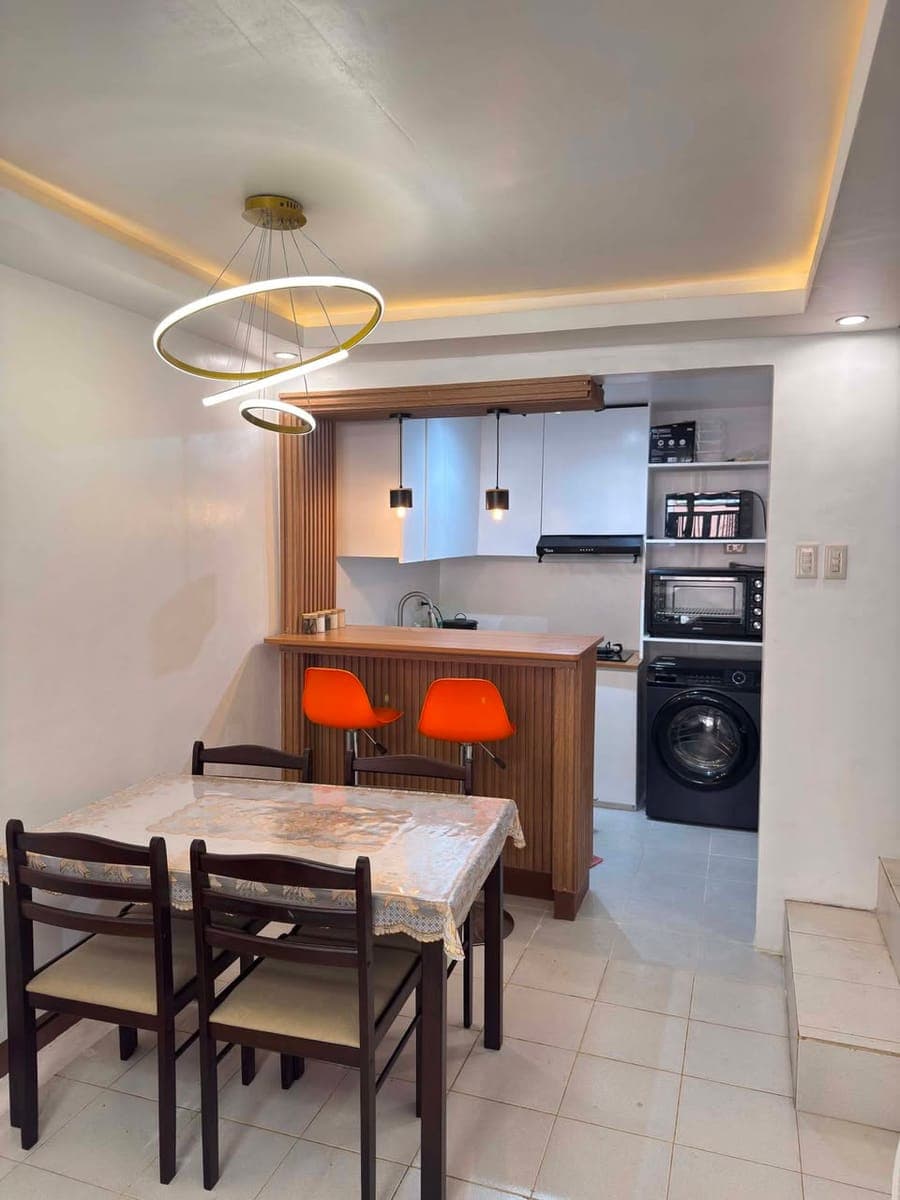 NEWLY RENOVATED 2BR FURNISHED TOWNHOUSE FOR RENT - photo 1
