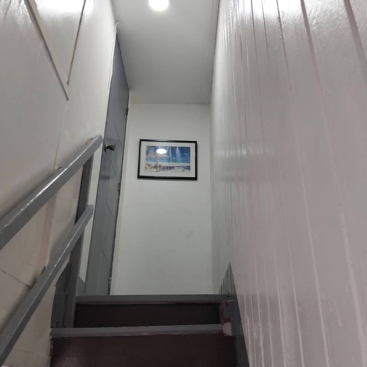 Airconditioned Room for rent - photo 1
