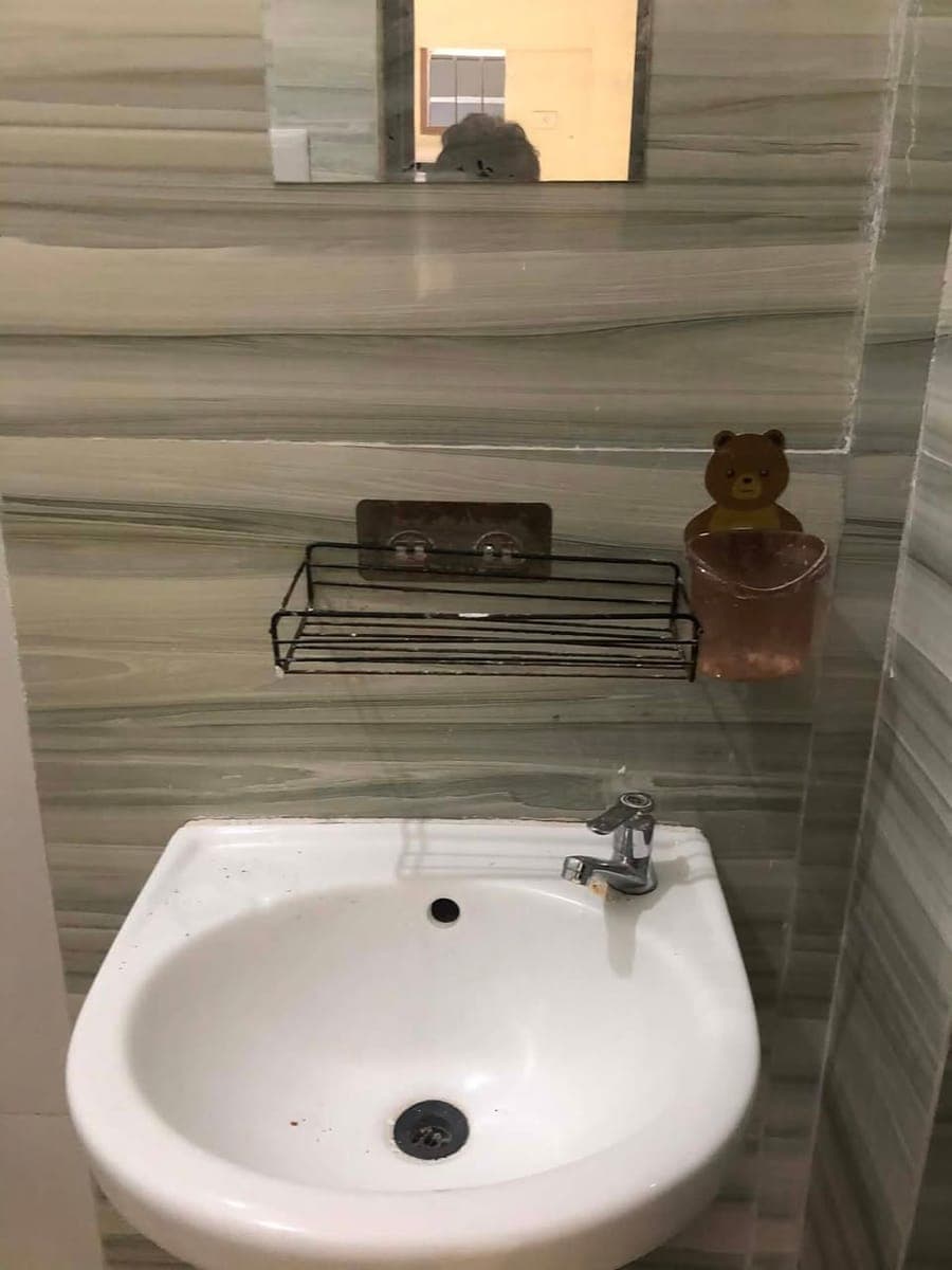 Available! - photo 1