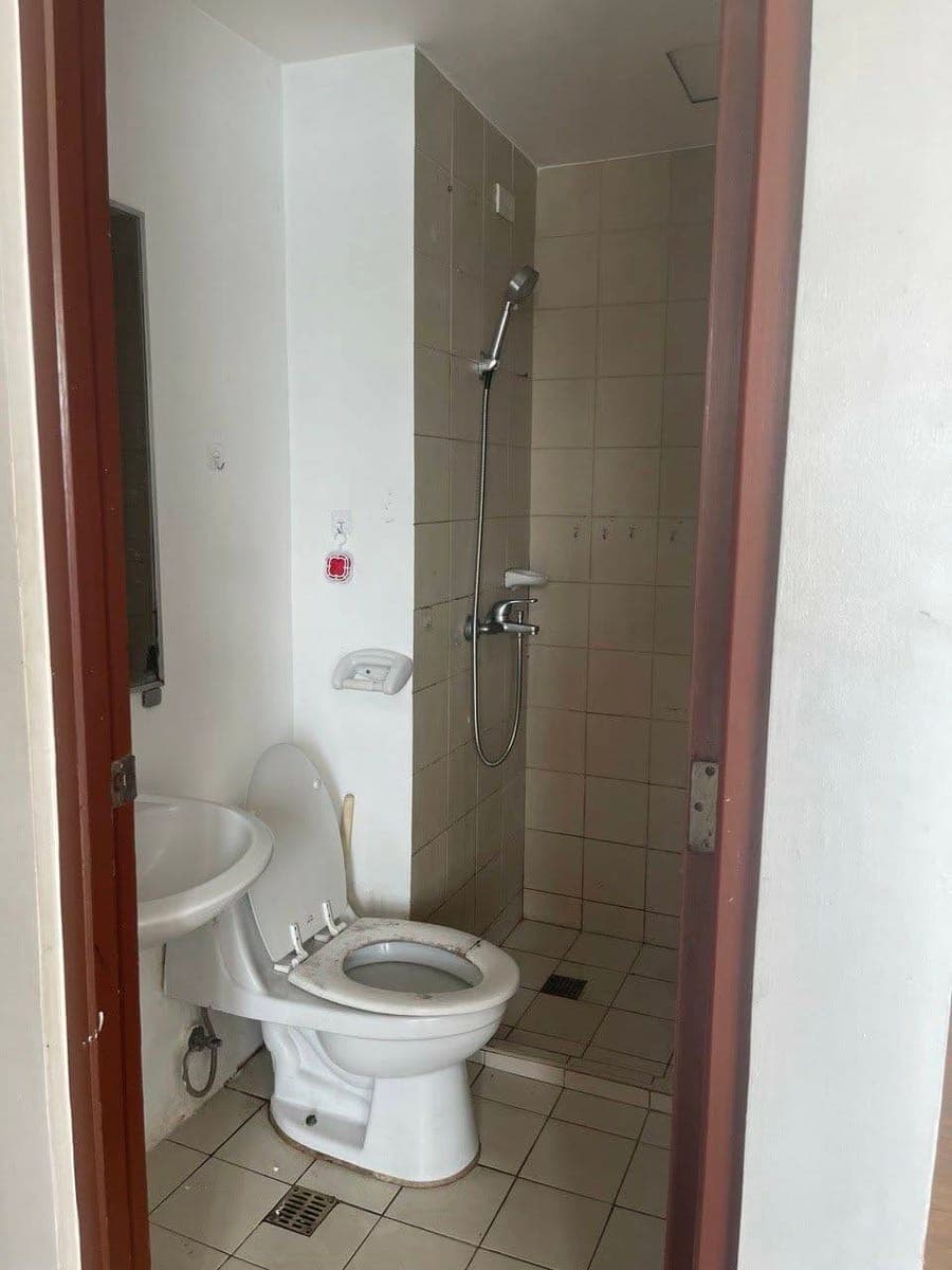 CONDO FOR RENT - photo 4