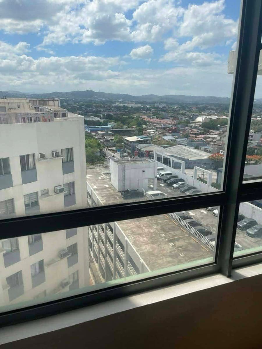 CONDO FOR RENT - photo 5