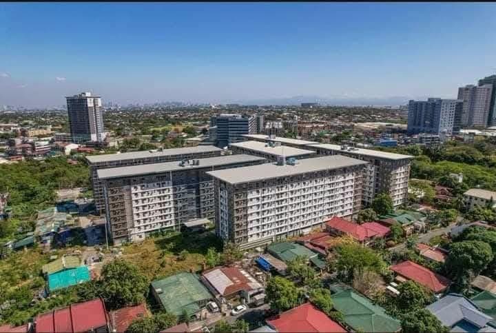 AMAIA STEPS ALABANG BY AYALA LAND (RENT OR SALE) - photo 1