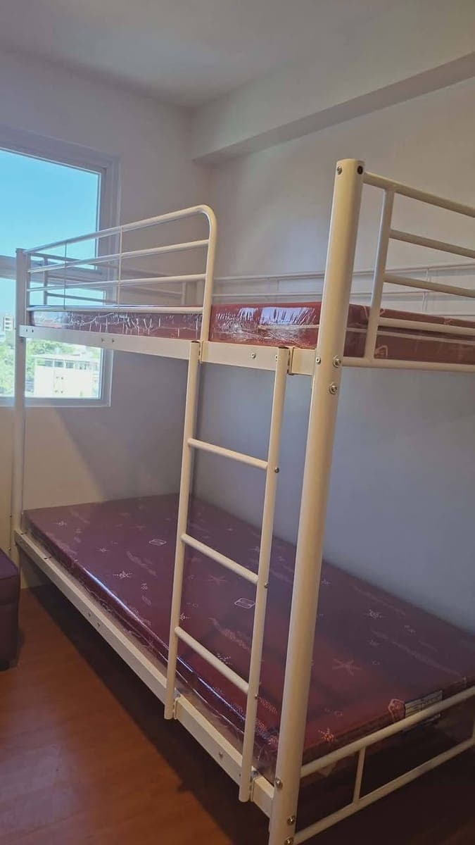Available bedspacer - photo 2