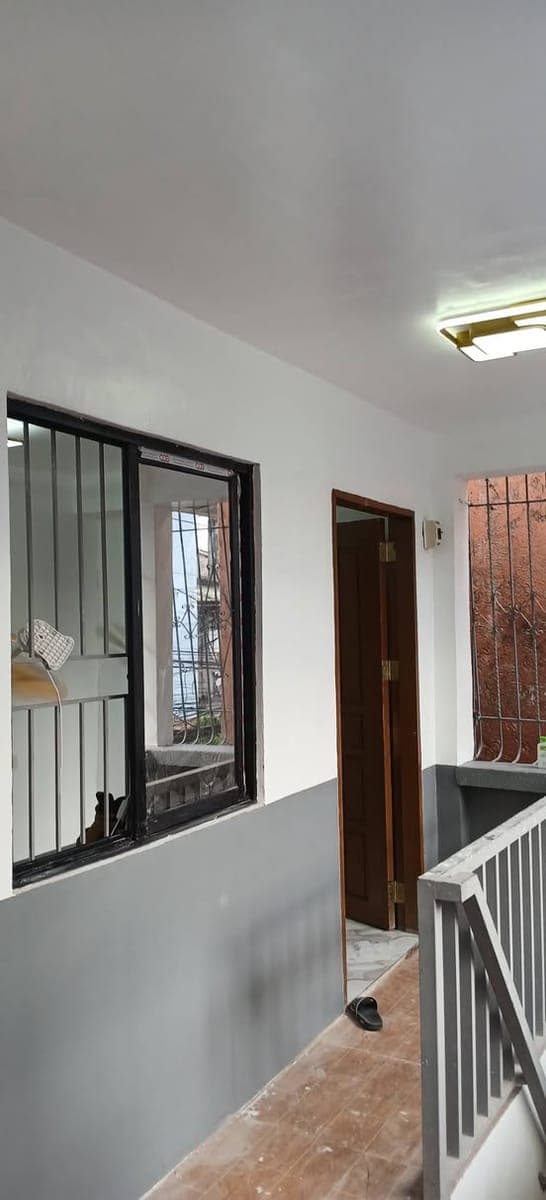 For rent. Studio type unit. - photo 2