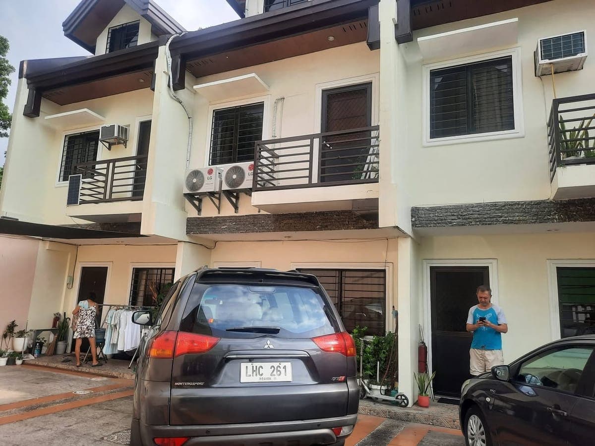 📍FOR RENT: 2 Bedroom Town House with Attic in Masinag Antipolo (25k)📍 - photo 4