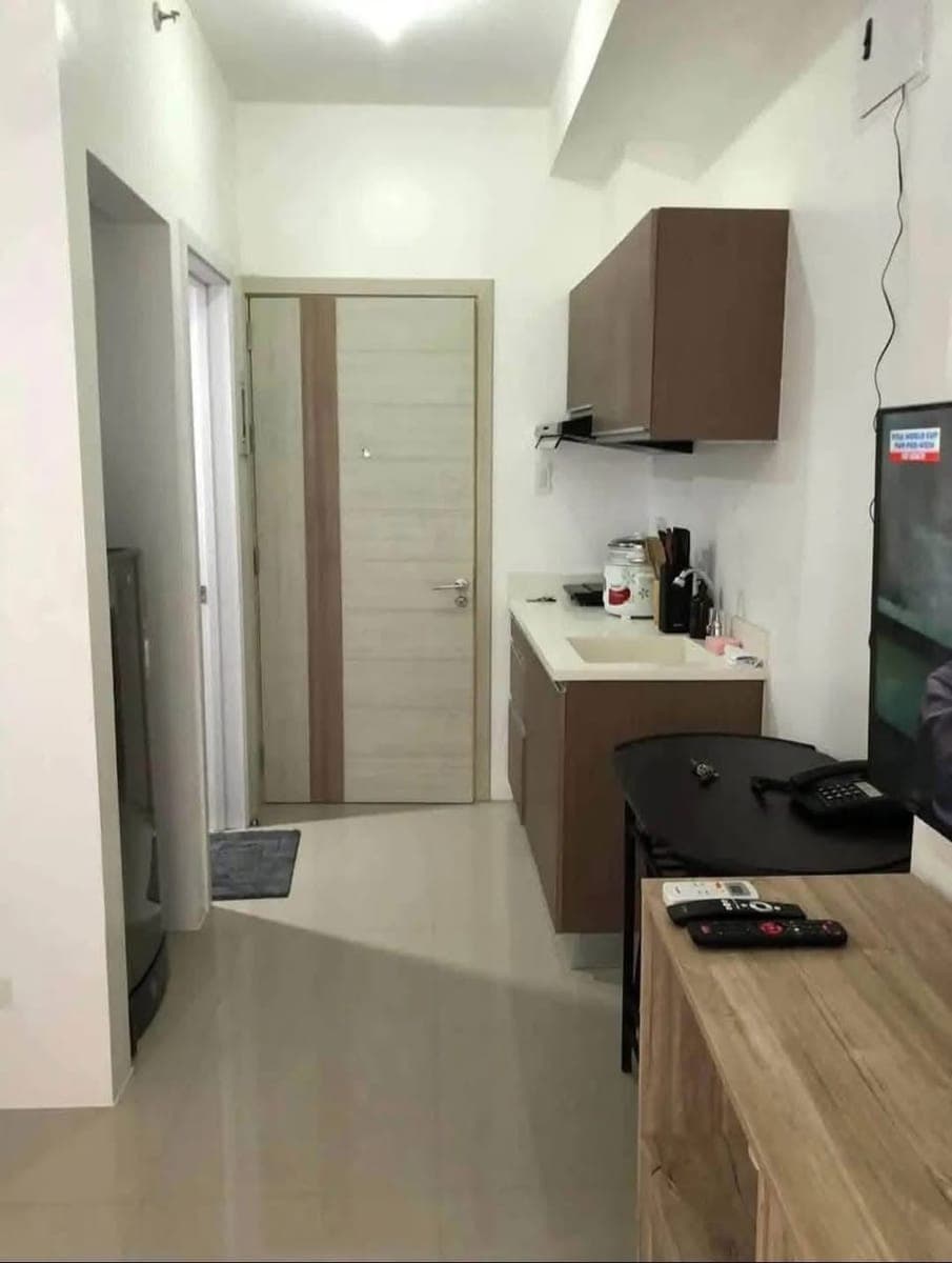 West Jones Residences - Condo - photo 2