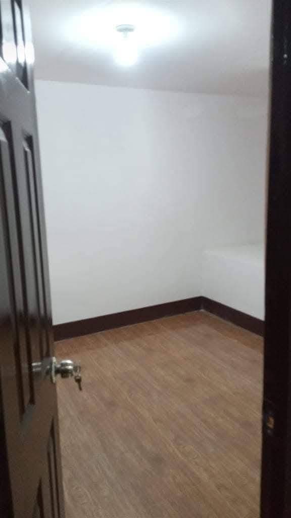 Apartment for rent 16k , up in down, 2bed room and 2 confort room. In front of trycicle terminal. - photo 5
