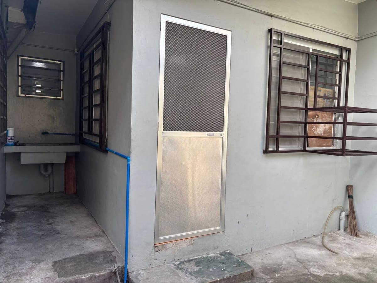 House for rent(1 bedroom and own toilet) - photo 1
