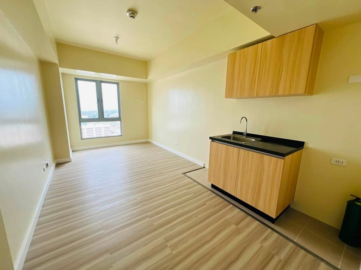 🏙️ CONDO FOR RENT IN ALABANG! - photo 1