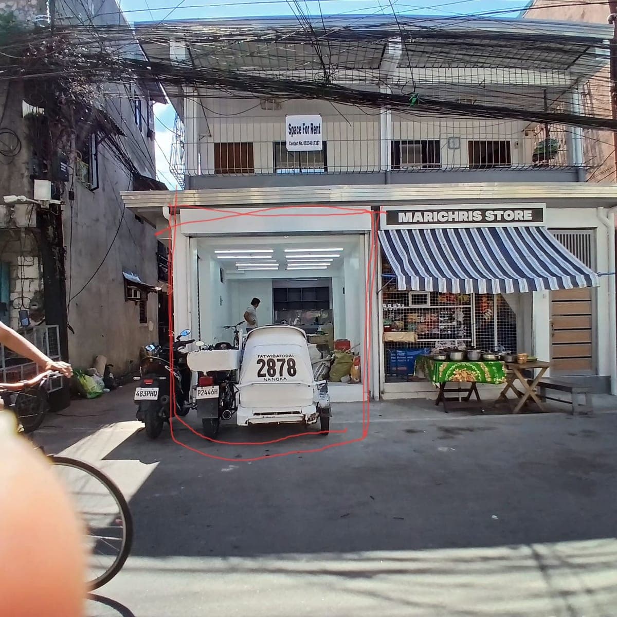 For rent 1 unit business space. - photo 4