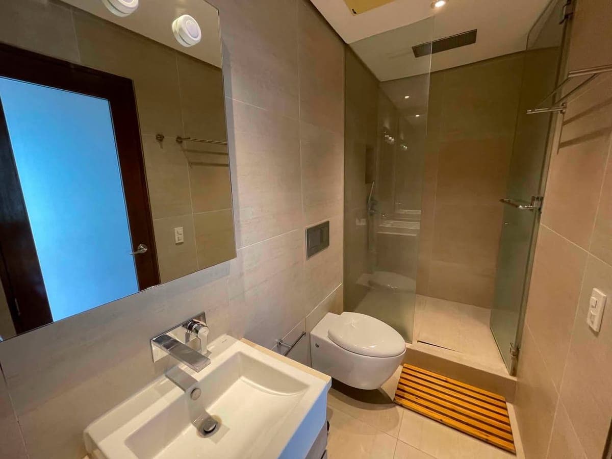 CONDO UNIT - photo 4