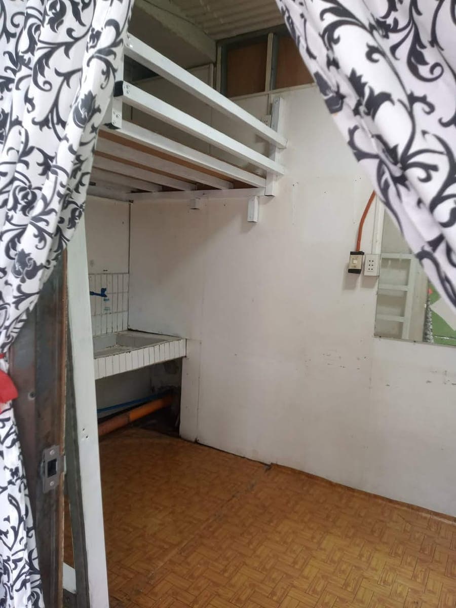 room for rent purok 4 malanday call or text this number - photo 3