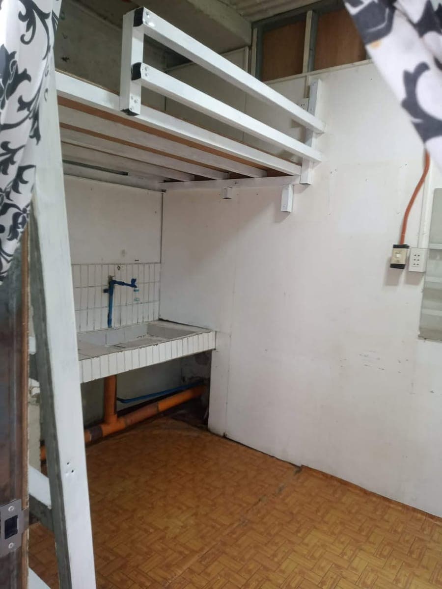 room for rent purok 4 malanday call or text this number - photo 4