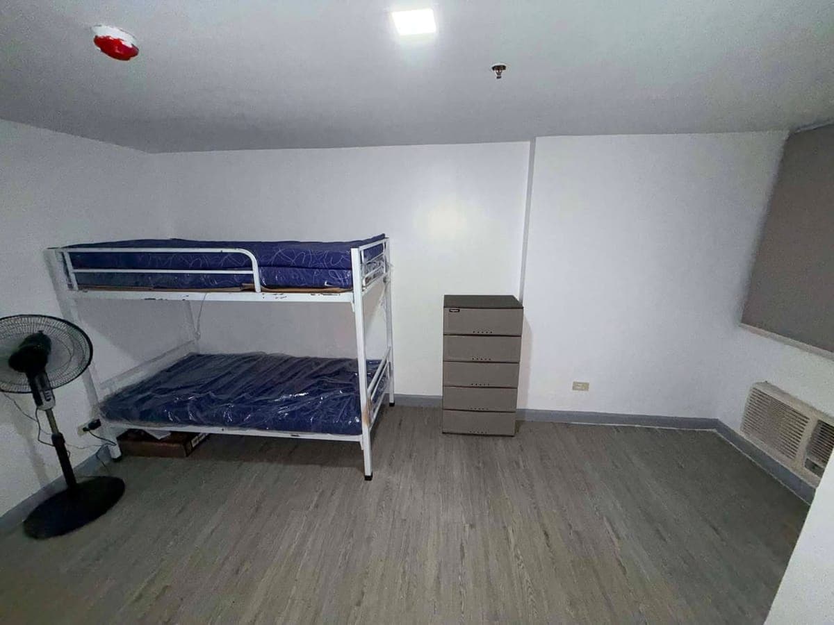 🏠 CONDO SHARING FOR RENT – ADB Avenue Tower, Ortigas, Pasig City! 4PAX UNIT! - photo 3