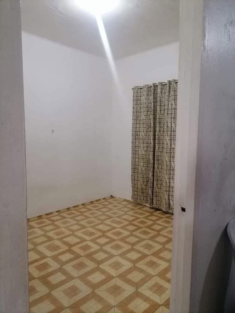 Female Bed Space available (Preferrably office working)🏡 - photo 5