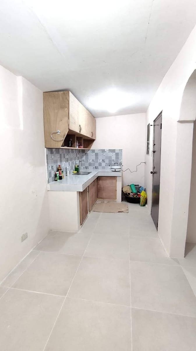 ‼️House for Rent‼️ San Lorenzo South Subd Phase. 1 Sta Rosa - photo 4