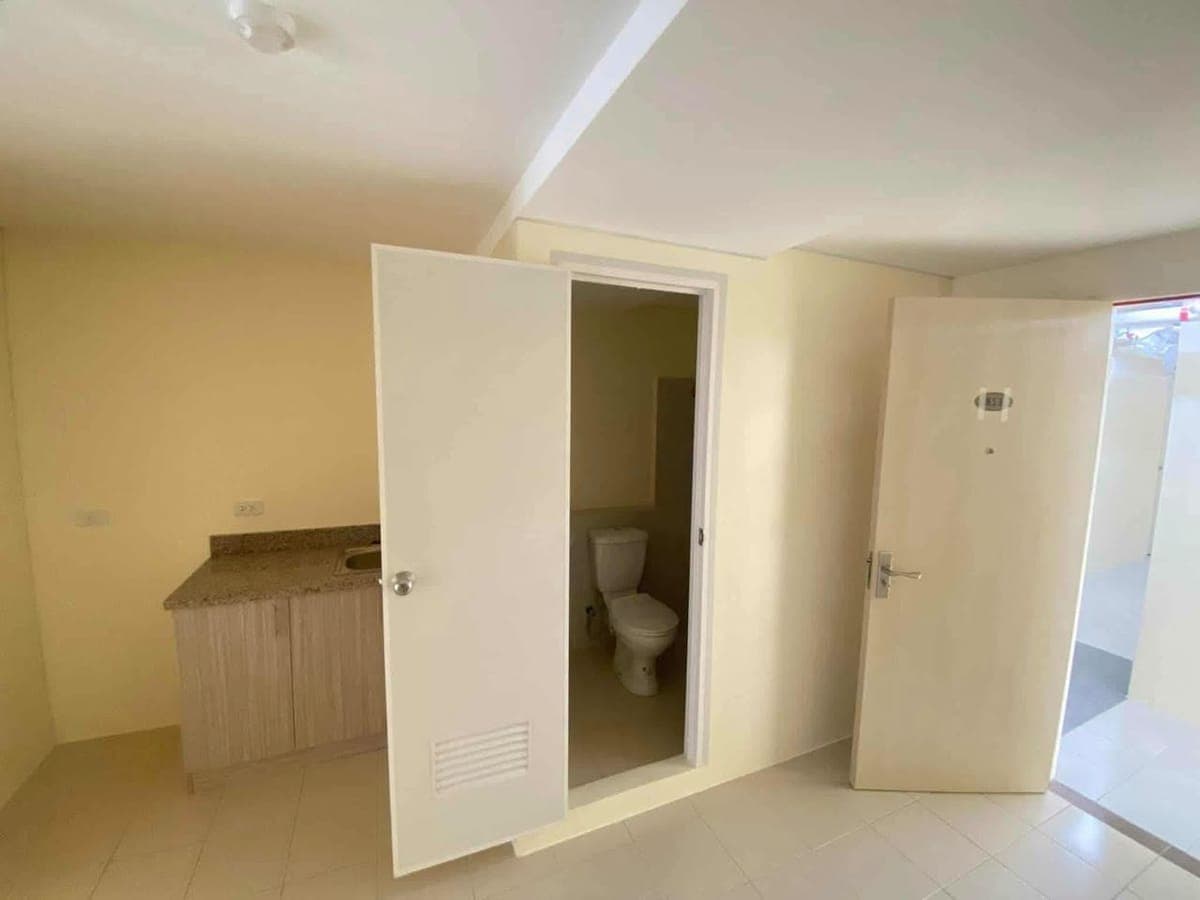 CONDO FOR RENT 💯 - photo 5