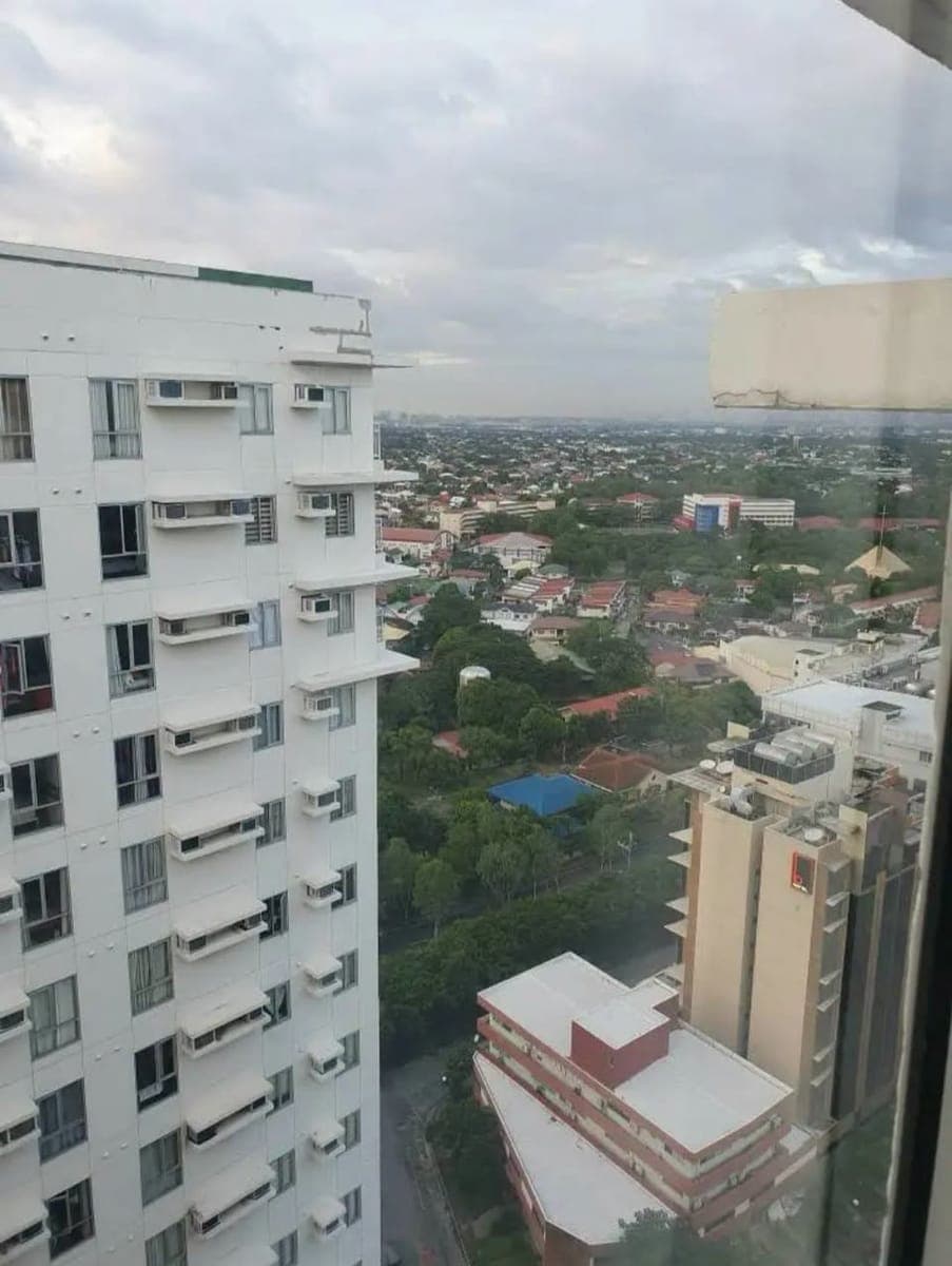 AVIDA TOWERS ALABANG - - photo 3