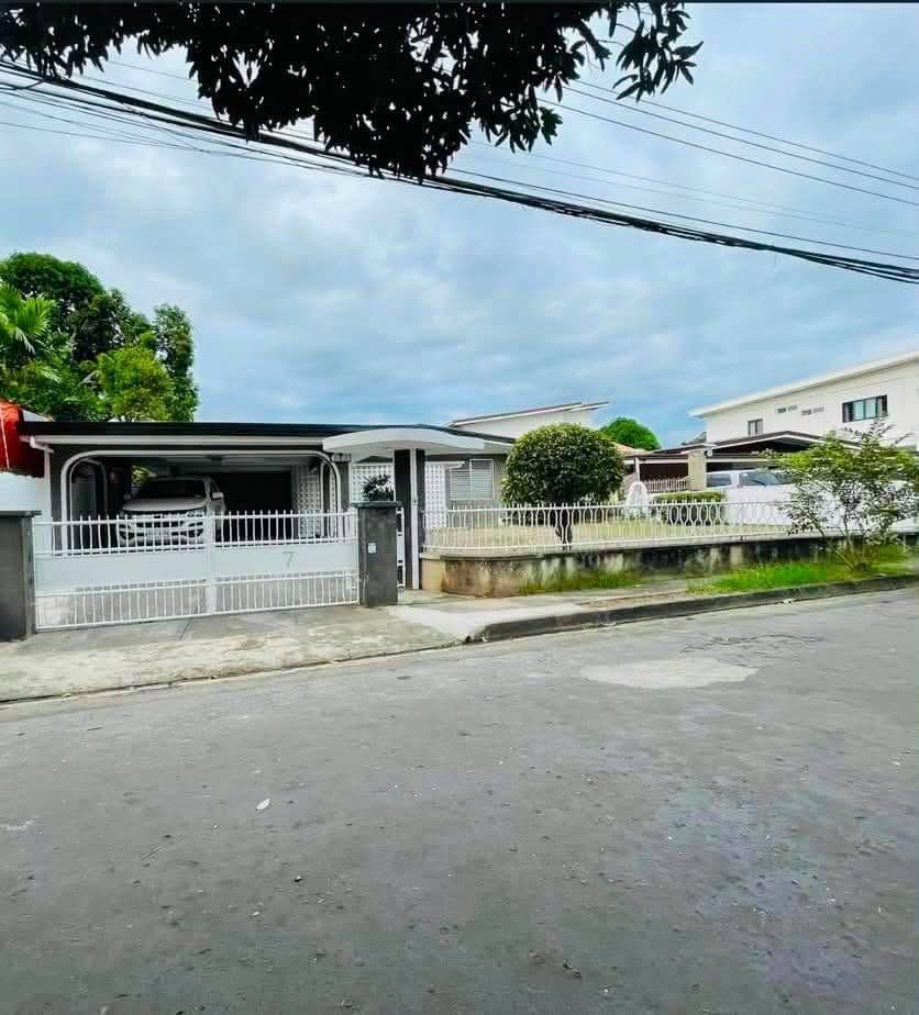 FOR RENT - photo 1