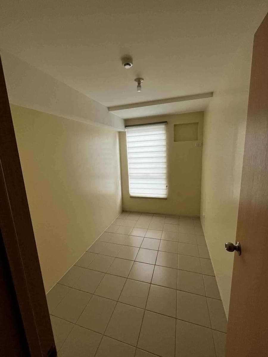 CONDO FOR RENT 💯 - photo 2