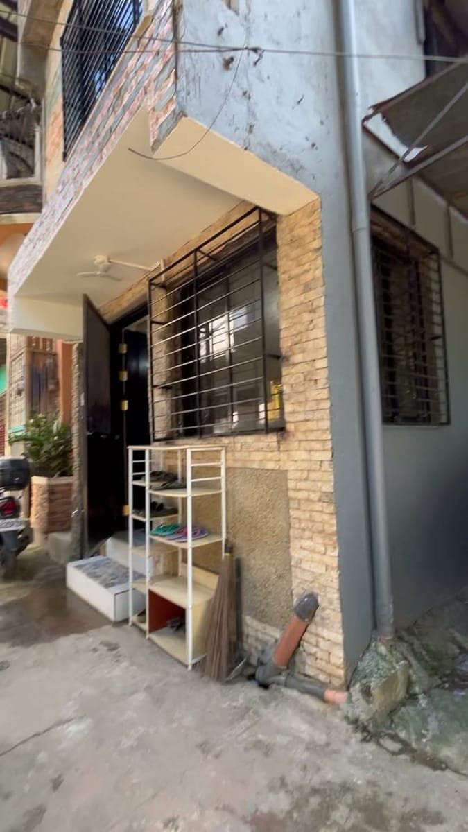 FOR RENT – blk 22, lot 7,  Saint Peter Street, Camancho phase 1, Nangka, Marikina City 🏠 - photo 3