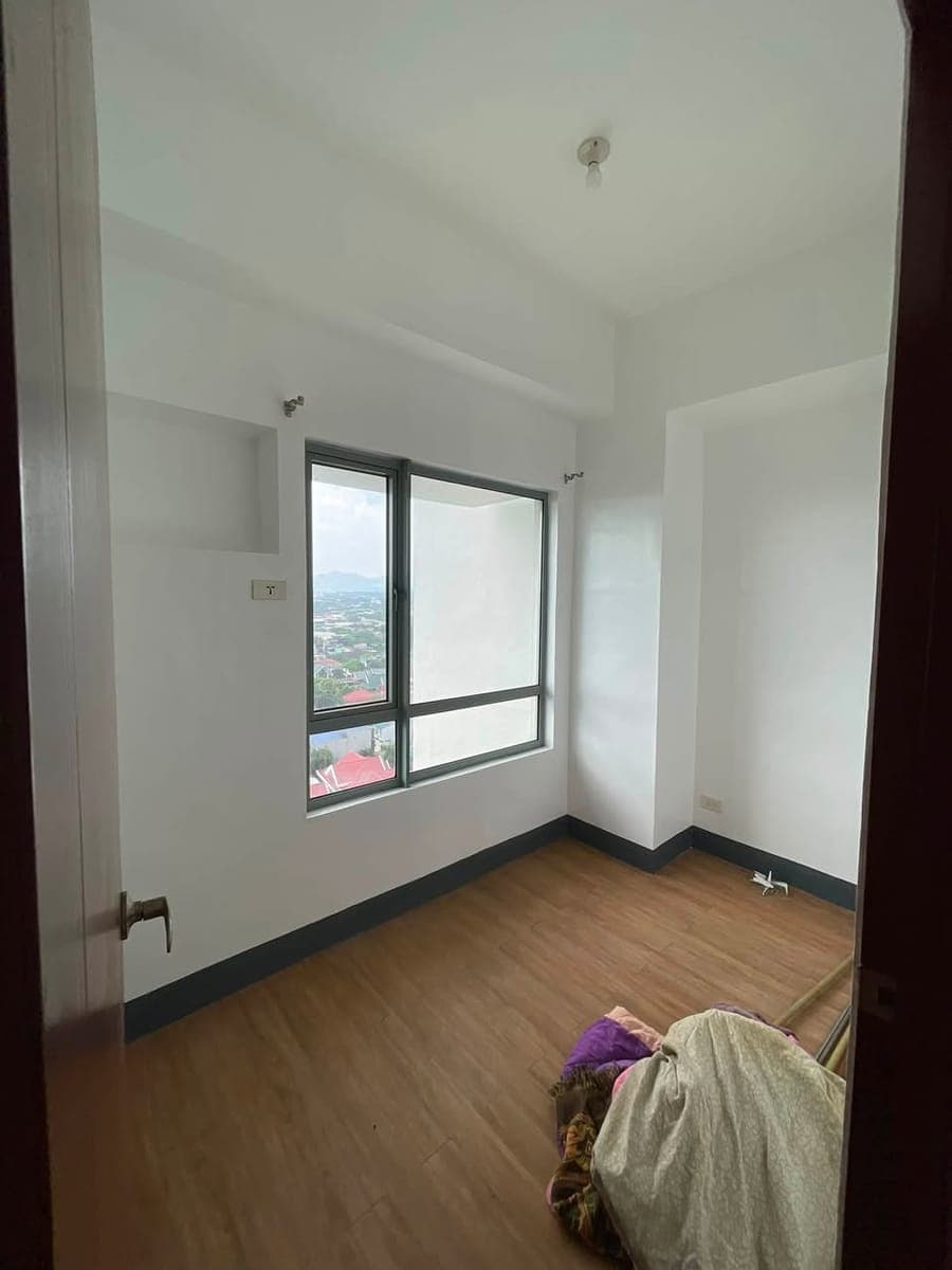 CONDO FOR RENT - photo 5