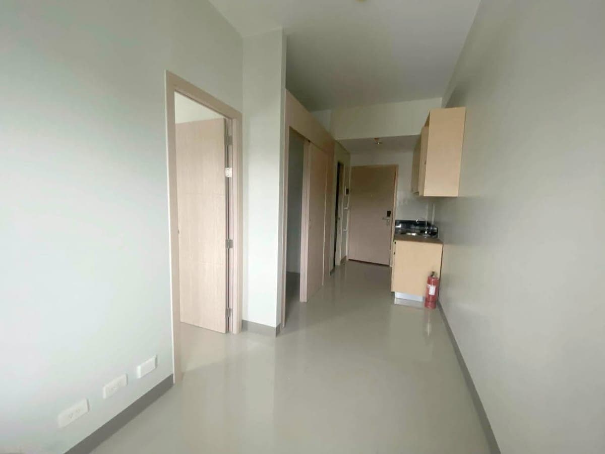 FOR RENT 2BR Condo Unit SMDC Charm Residences, near Sta Lucia Mall - photo 3