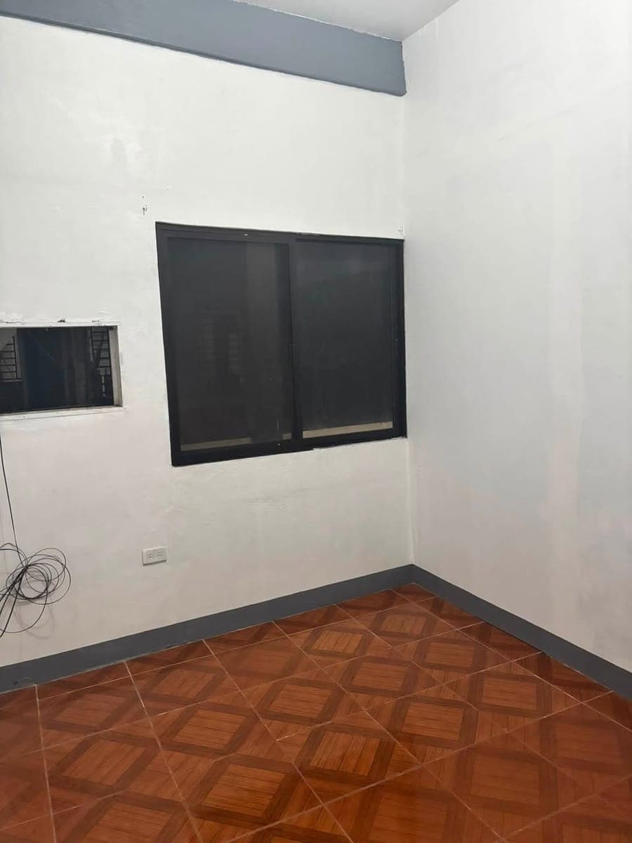 For rent -2nd floor - photo 5
